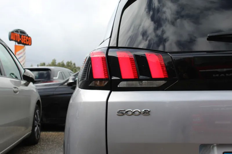 peugeot-5008-2019-diesel-1499cc