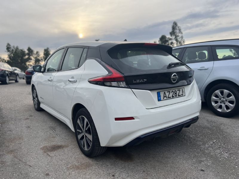 nissan-leaf-2018-eletrico-0cc