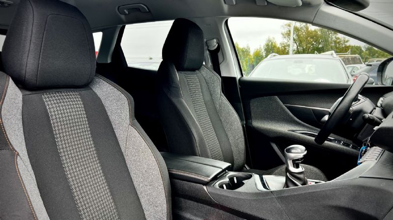 peugeot-3008-2020-diesel-1499cc