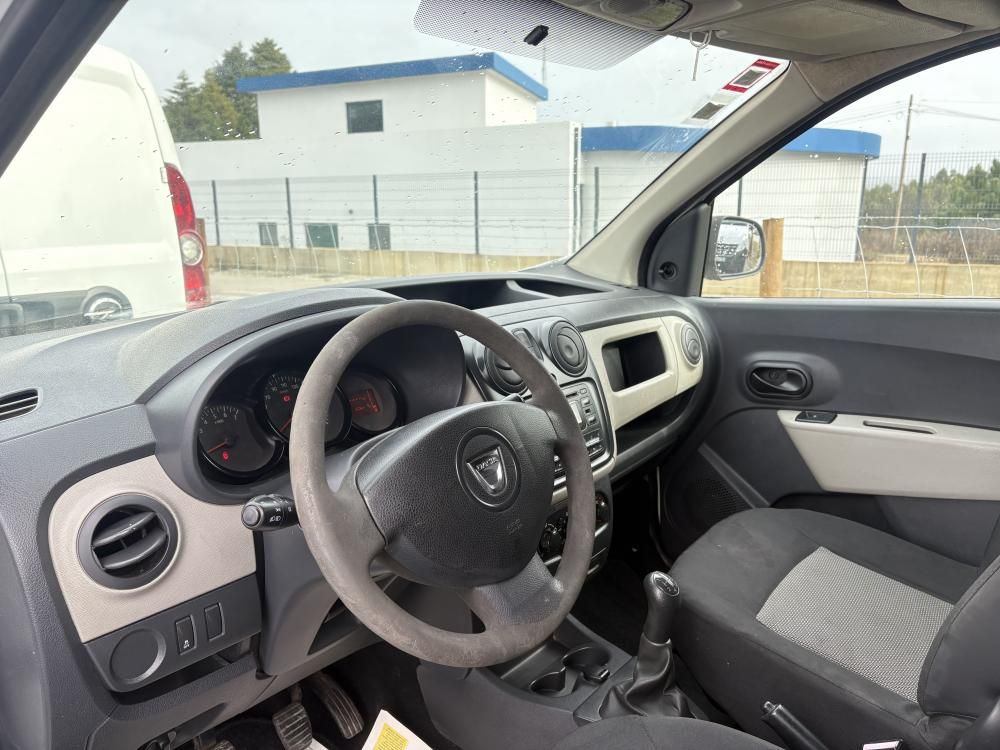 dacia-dokker-2015-diesel-1461cc