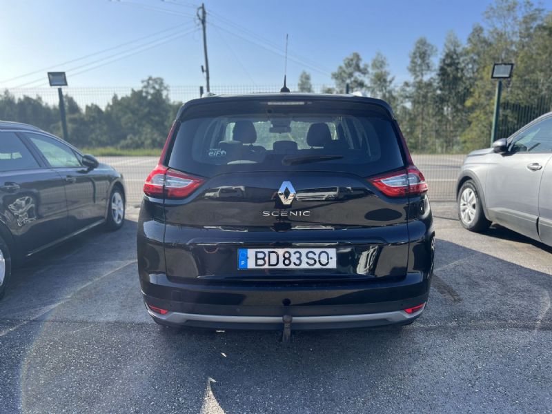 renault-grand-scenic-2018-diesel-1461cc