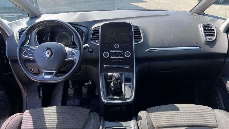 renault-grand-scenic-2018-diesel-1461cc