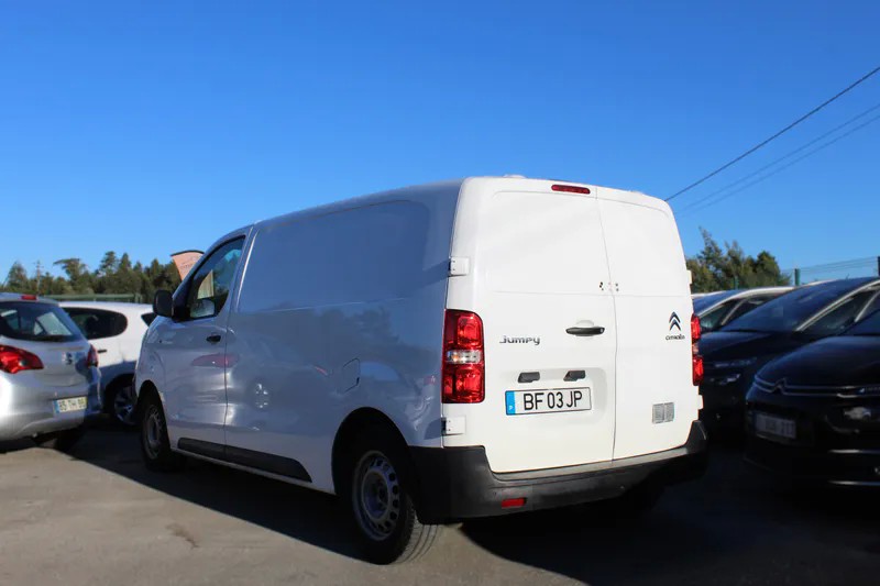citroen-jumpy-2019-diesel-1499cc
