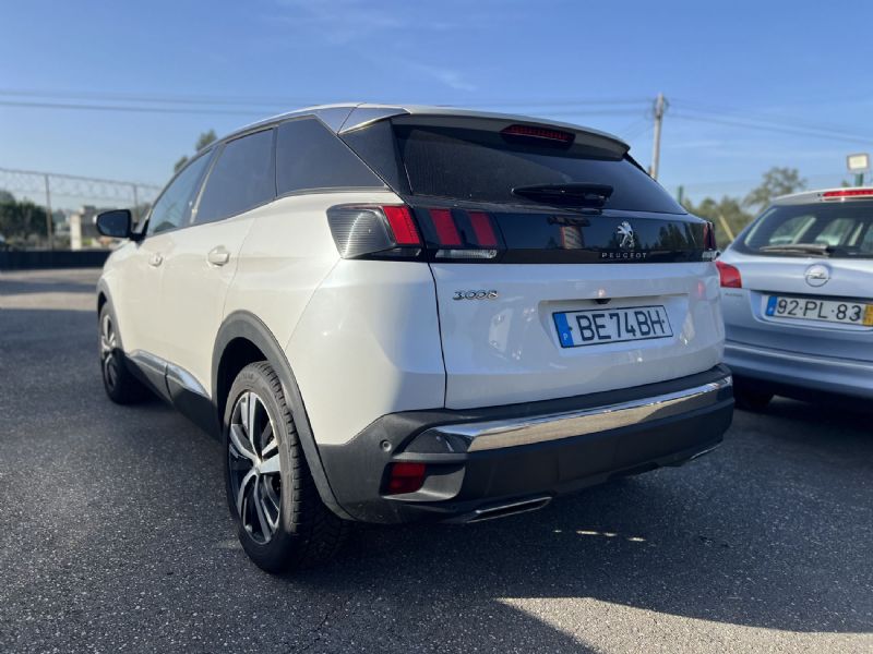 peugeot-3008-2018-diesel-1499cc
