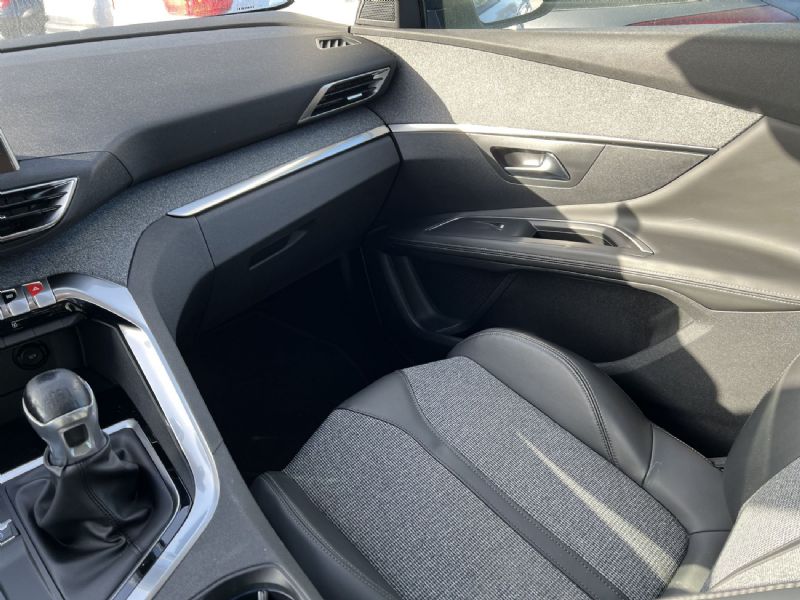 peugeot-3008-2018-diesel-1499cc