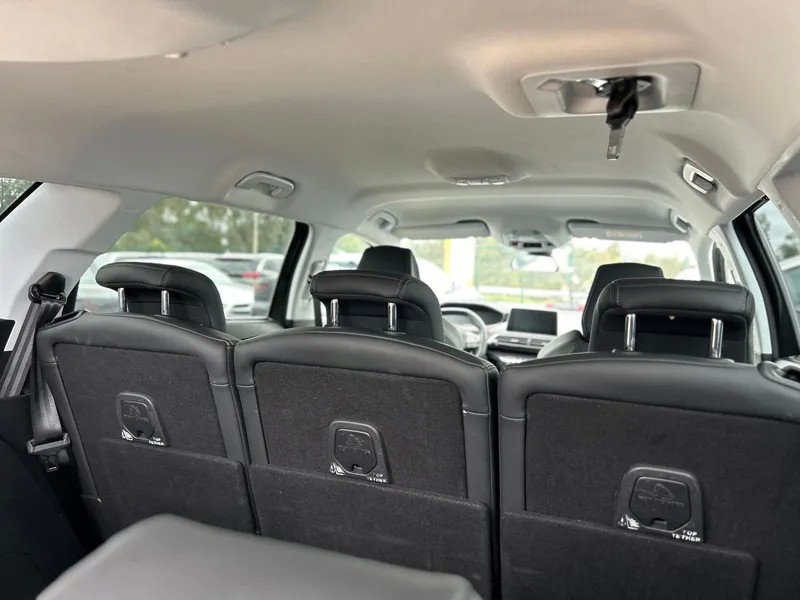 peugeot-5008-2019-diesel-1499cc