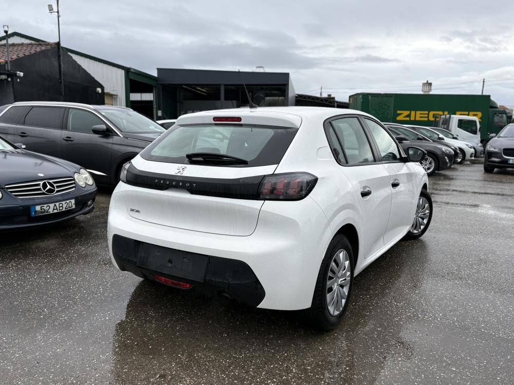 peugeot-208-2020-gasolina-1199cc