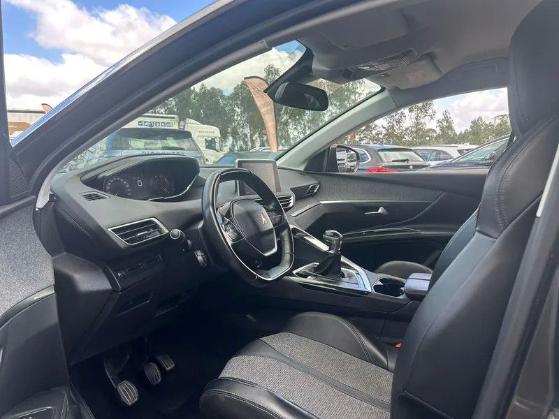 peugeot-5008-2018-diesel-1499cc