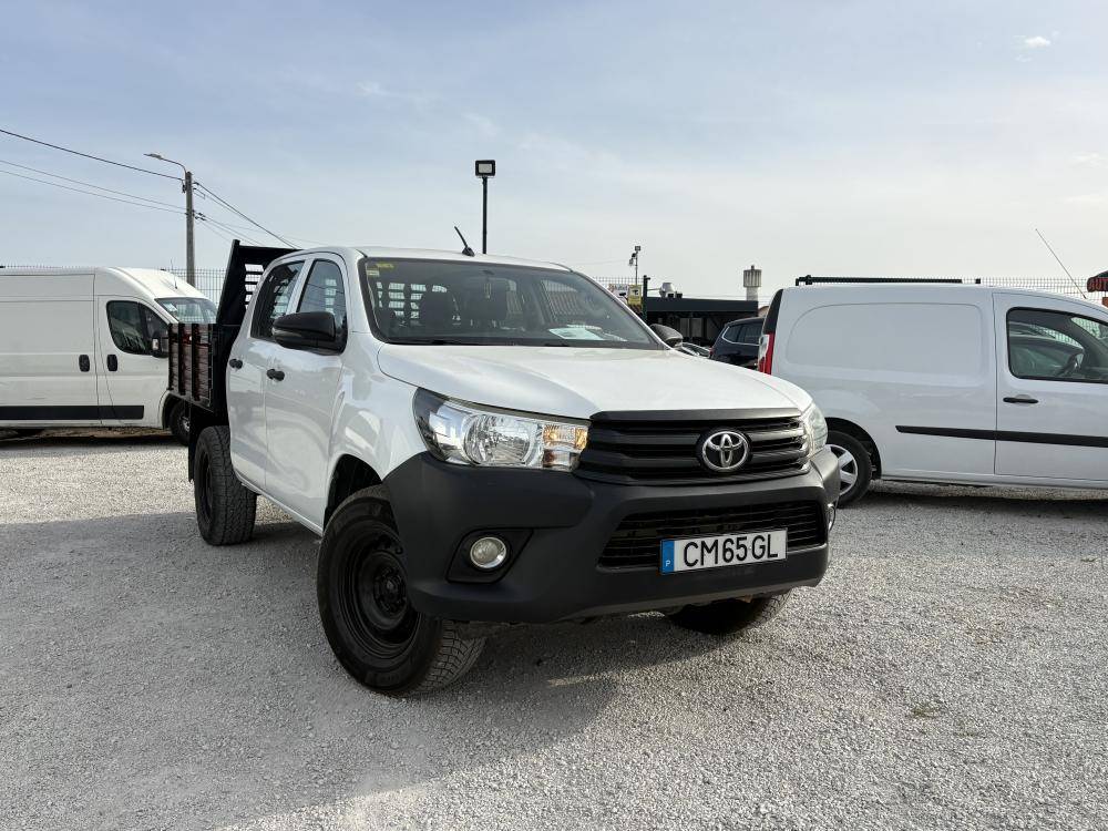 toyota-hilux-2019-diesel-2393cc