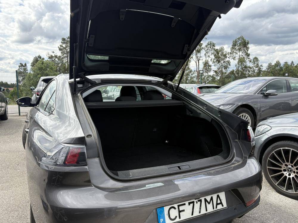 peugeot-508-2022-diesel-1499cc