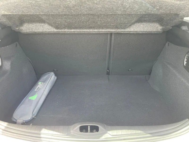 peugeot-208-2019-diesel-1499cc