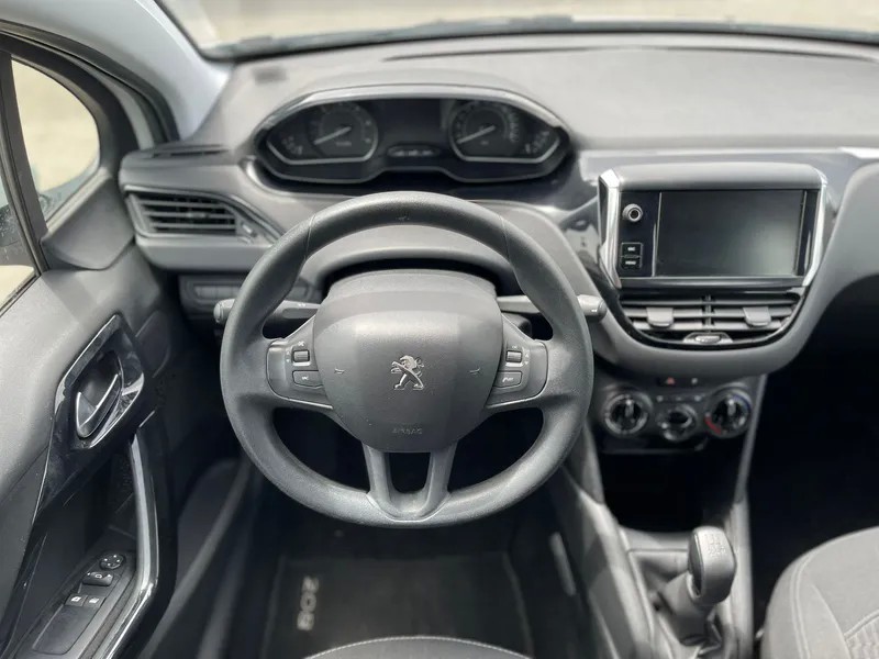 peugeot-208-2019-diesel-1499cc