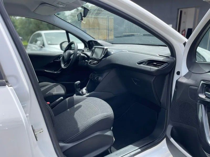 peugeot-208-2019-diesel-1499cc