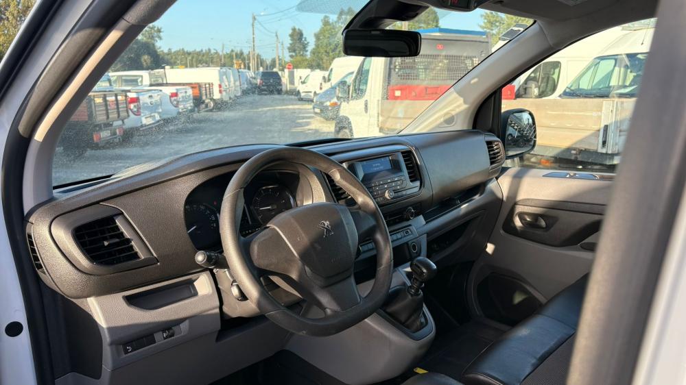 peugeot-expert-2019-diesel-1560cc