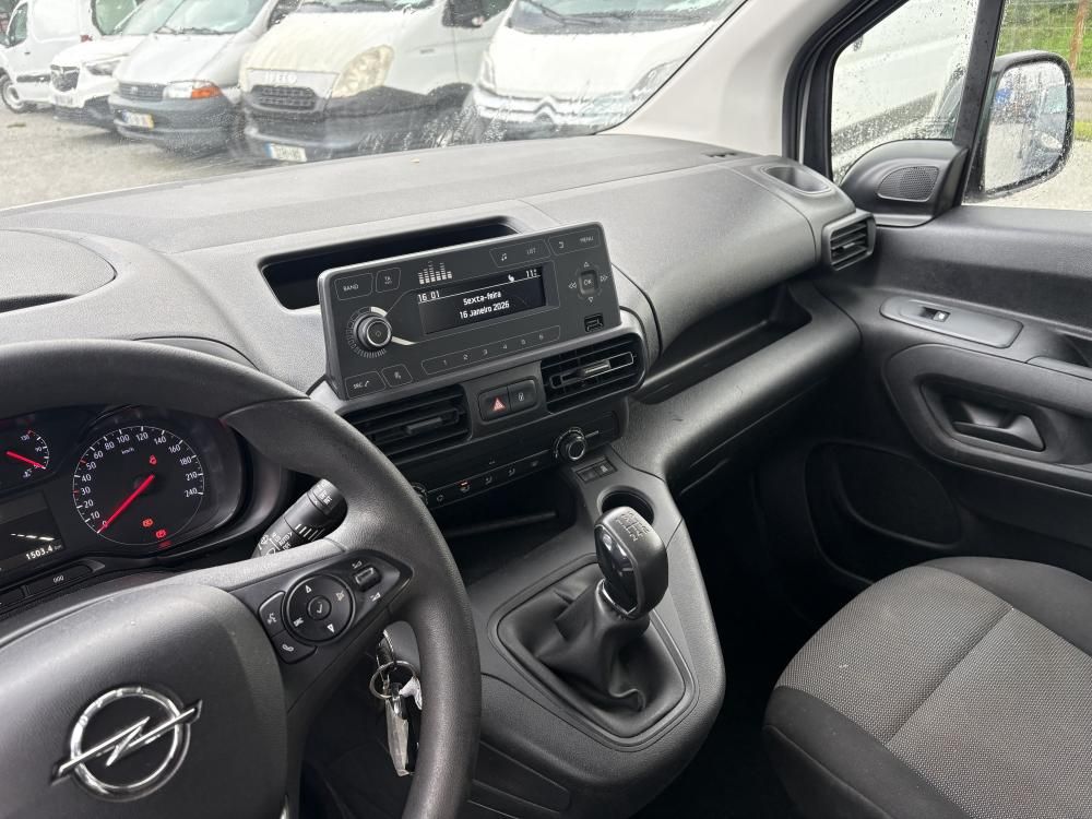 opel-combo-2020-diesel-1499cc