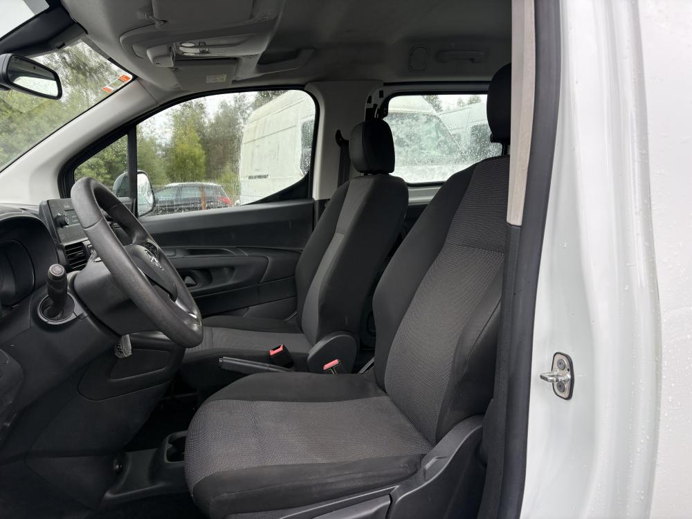 opel-combo-2020-diesel-1499cc