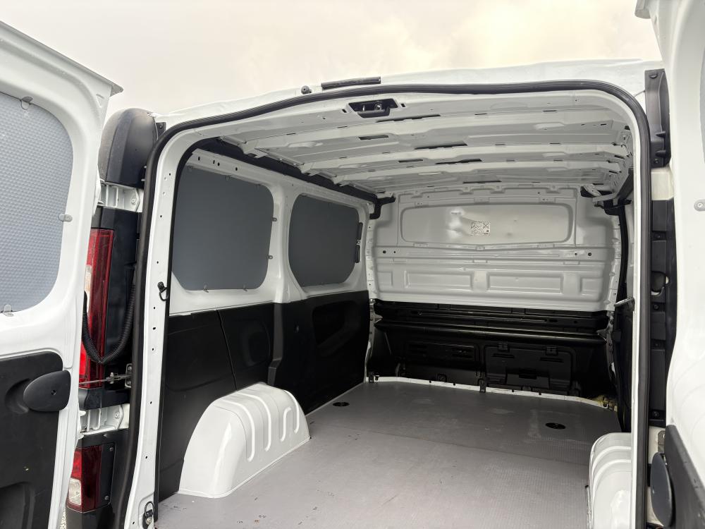 renault-trafic-2020-diesel-1598cc