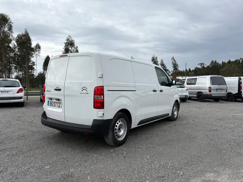 citroen-jumpy-2020-diesel-1499cc