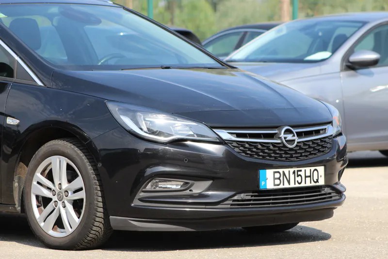 opel-astra-sport-tourer-2019-diesel-1598cc
