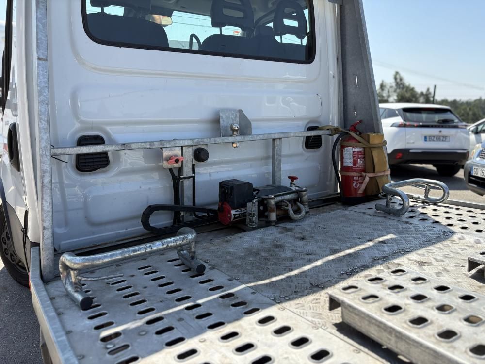 iveco-daily-2022-diesel-2998cc
