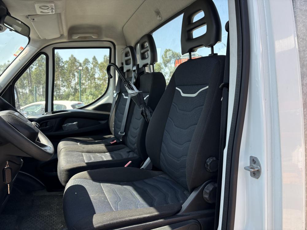 iveco-daily-2022-diesel-2998cc