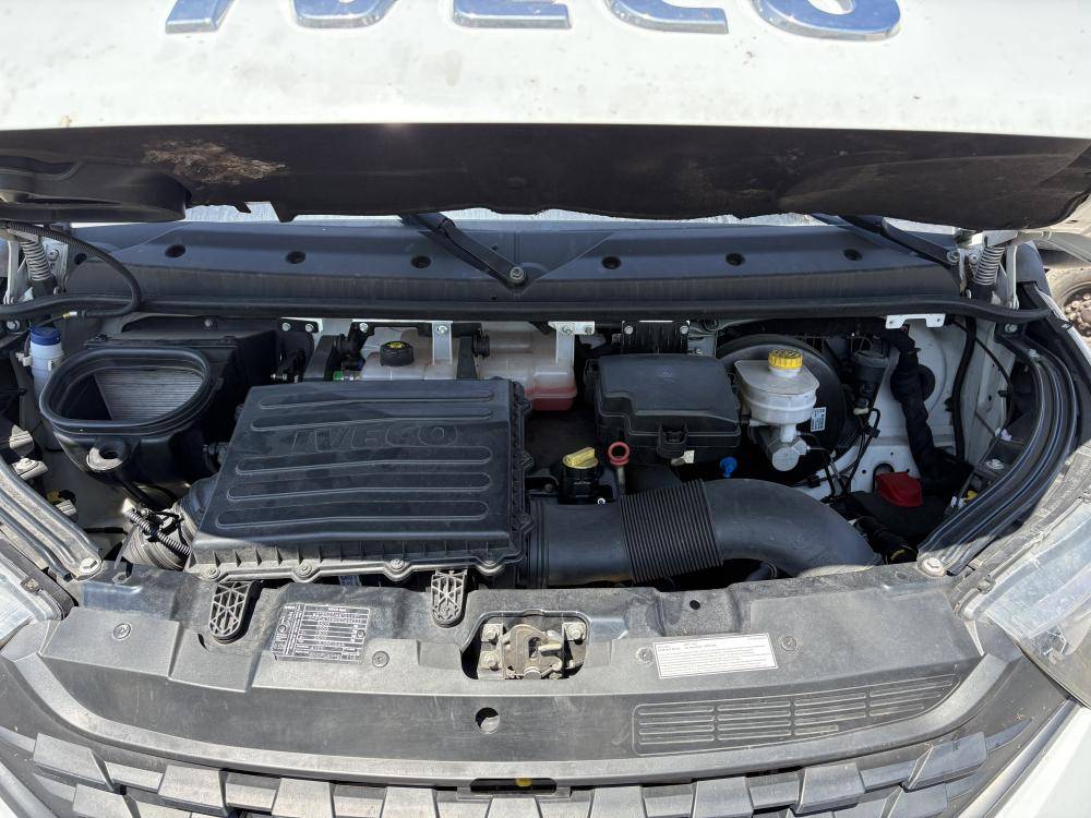 iveco-daily-2022-diesel-2998cc