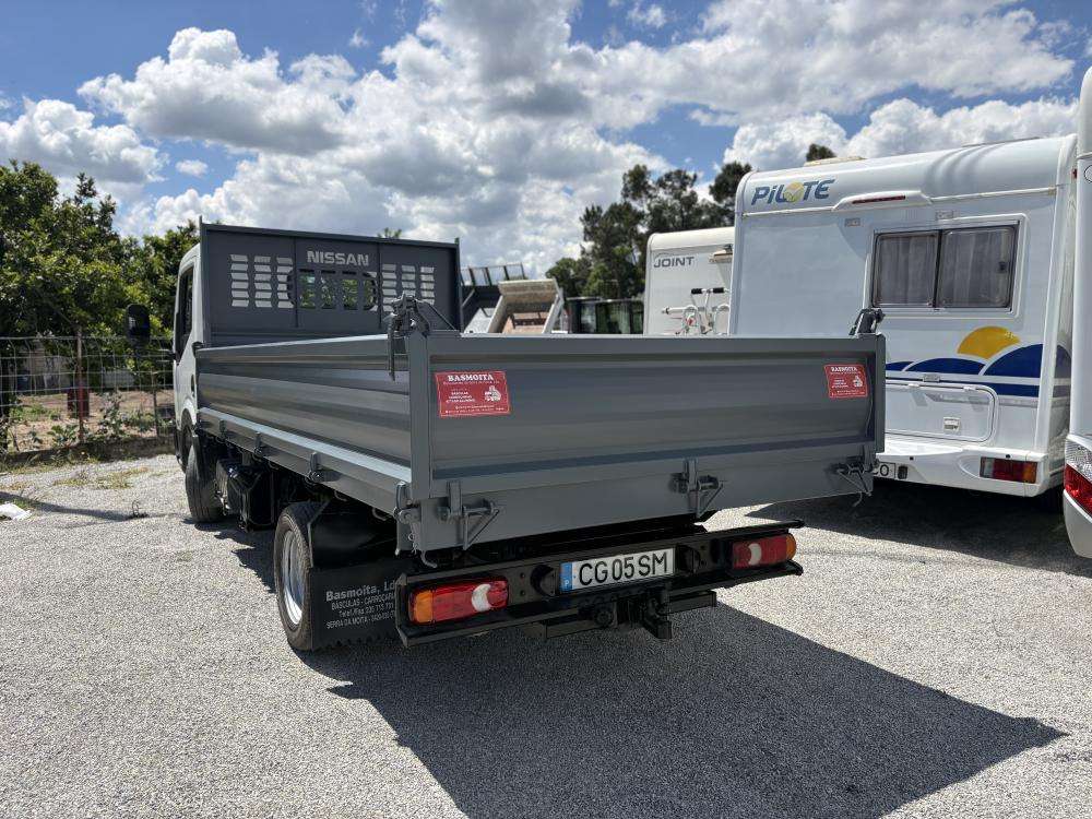 nissan-cabstar-2018-diesel-2953cc
