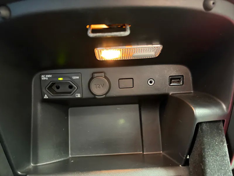 citroen-spacetourer-2019-diesel-1499cc