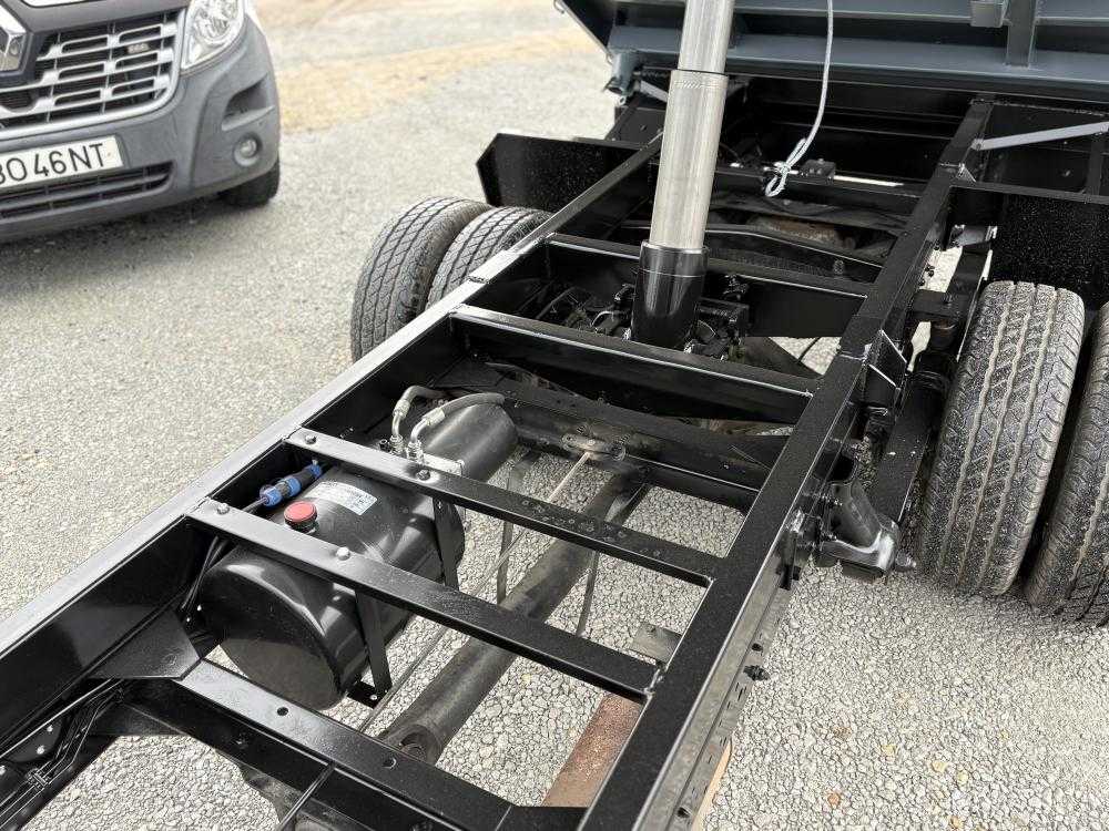 nissan-cabstar-2014-diesel-2488cc