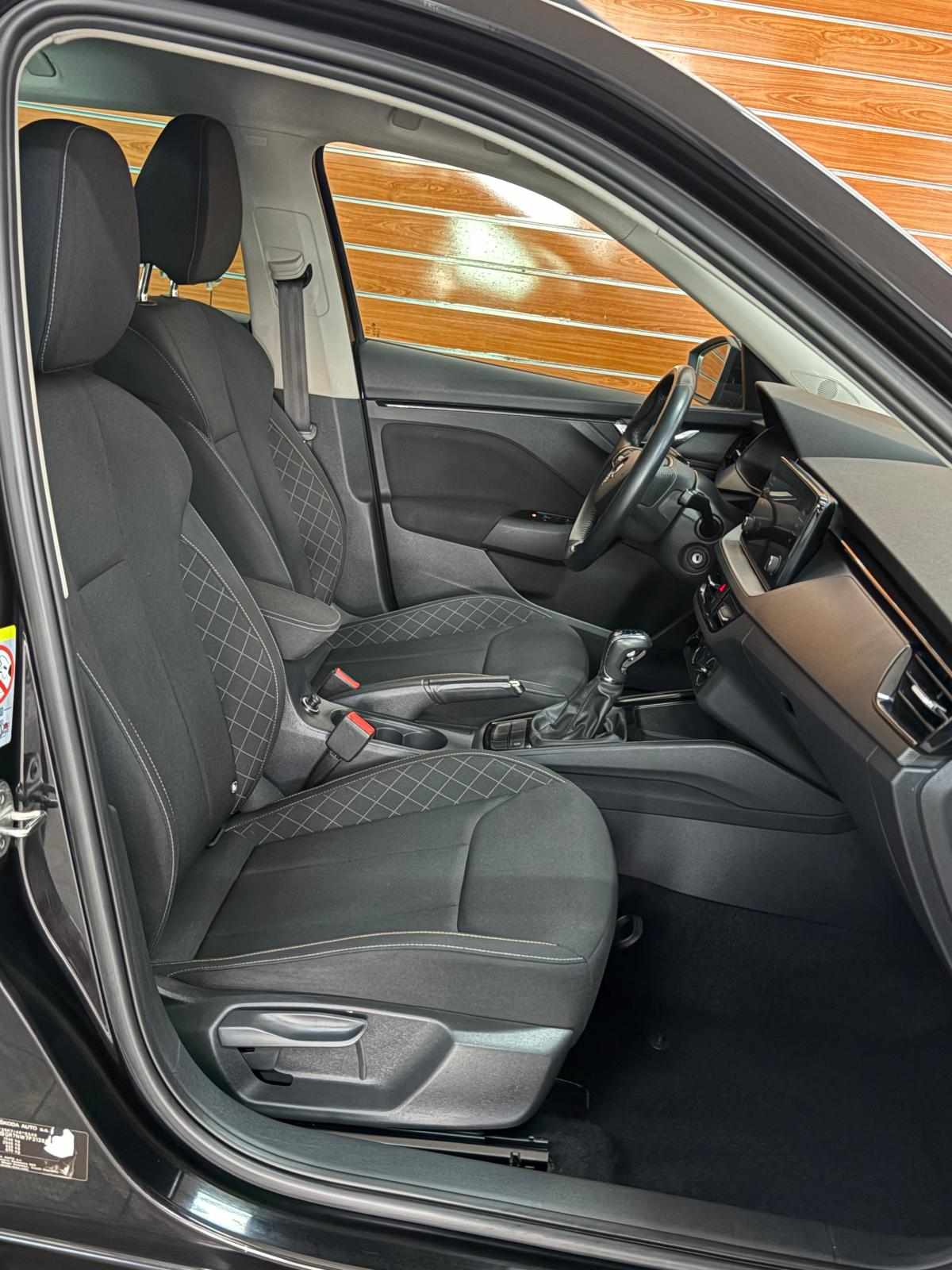 skoda-kamiq-1-0-tsi-2023-gasolina-999cc