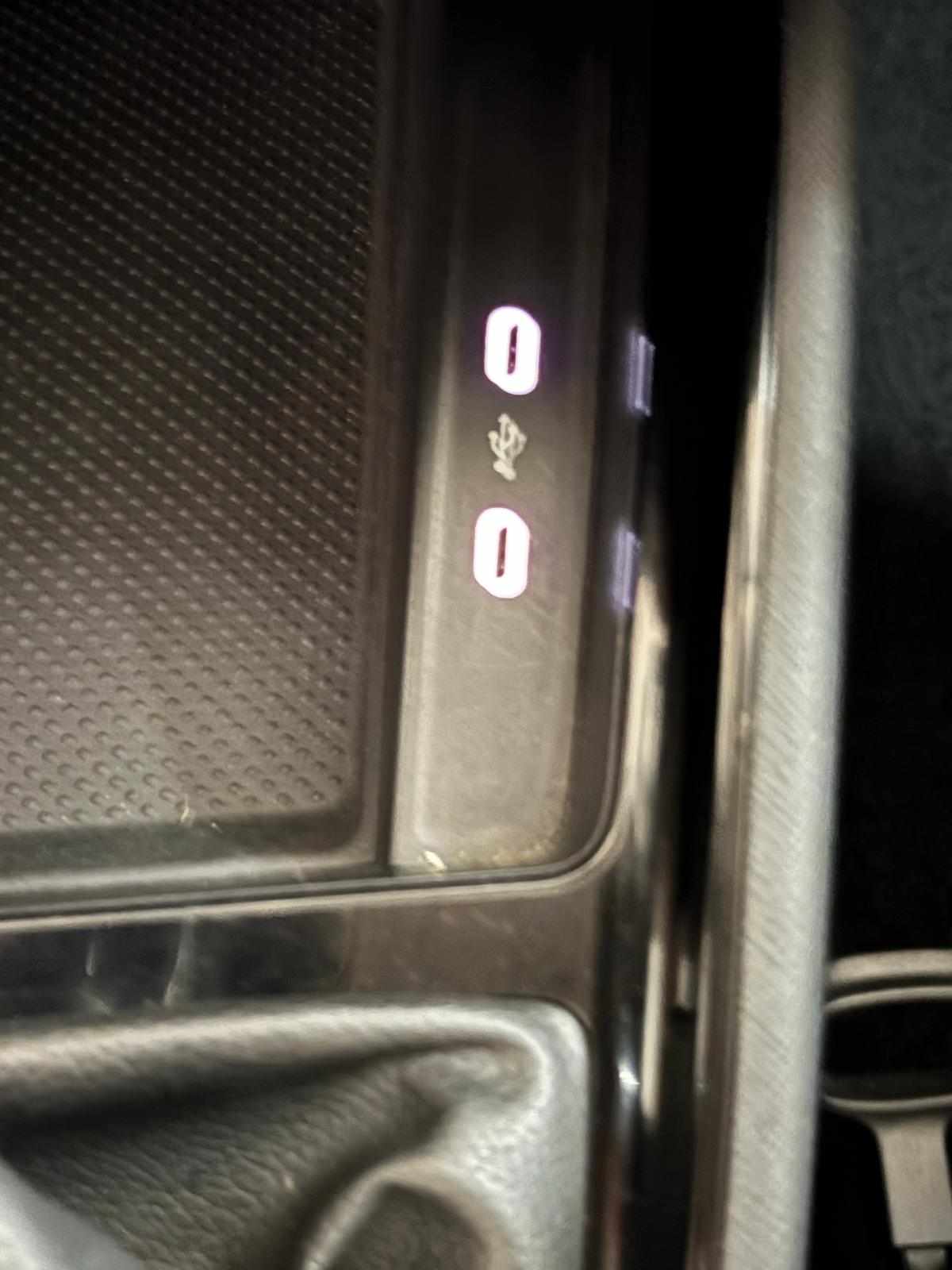 skoda-kamiq-1-0-tsi-2023-gasolina-999cc