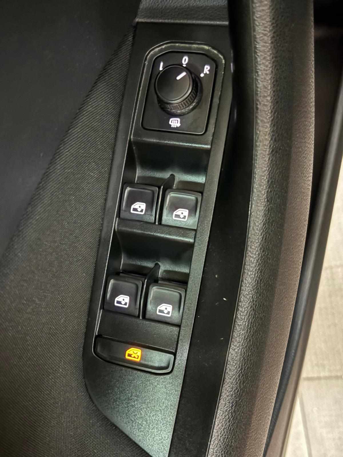 skoda-kamiq-1-0-tsi-2023-gasolina-999cc