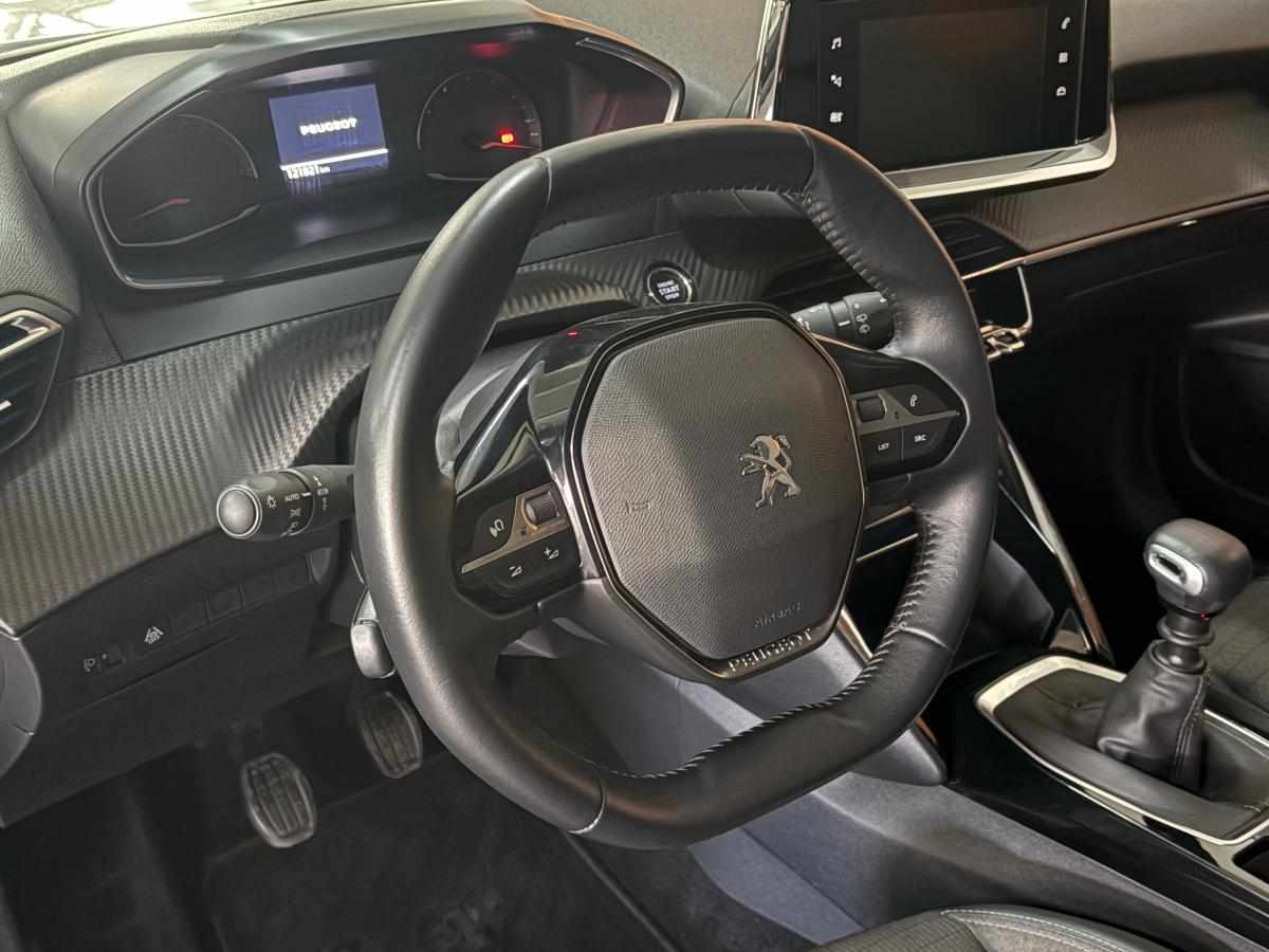 peugeot-2008-1-2-puretech-2021-gasolina-1199cc