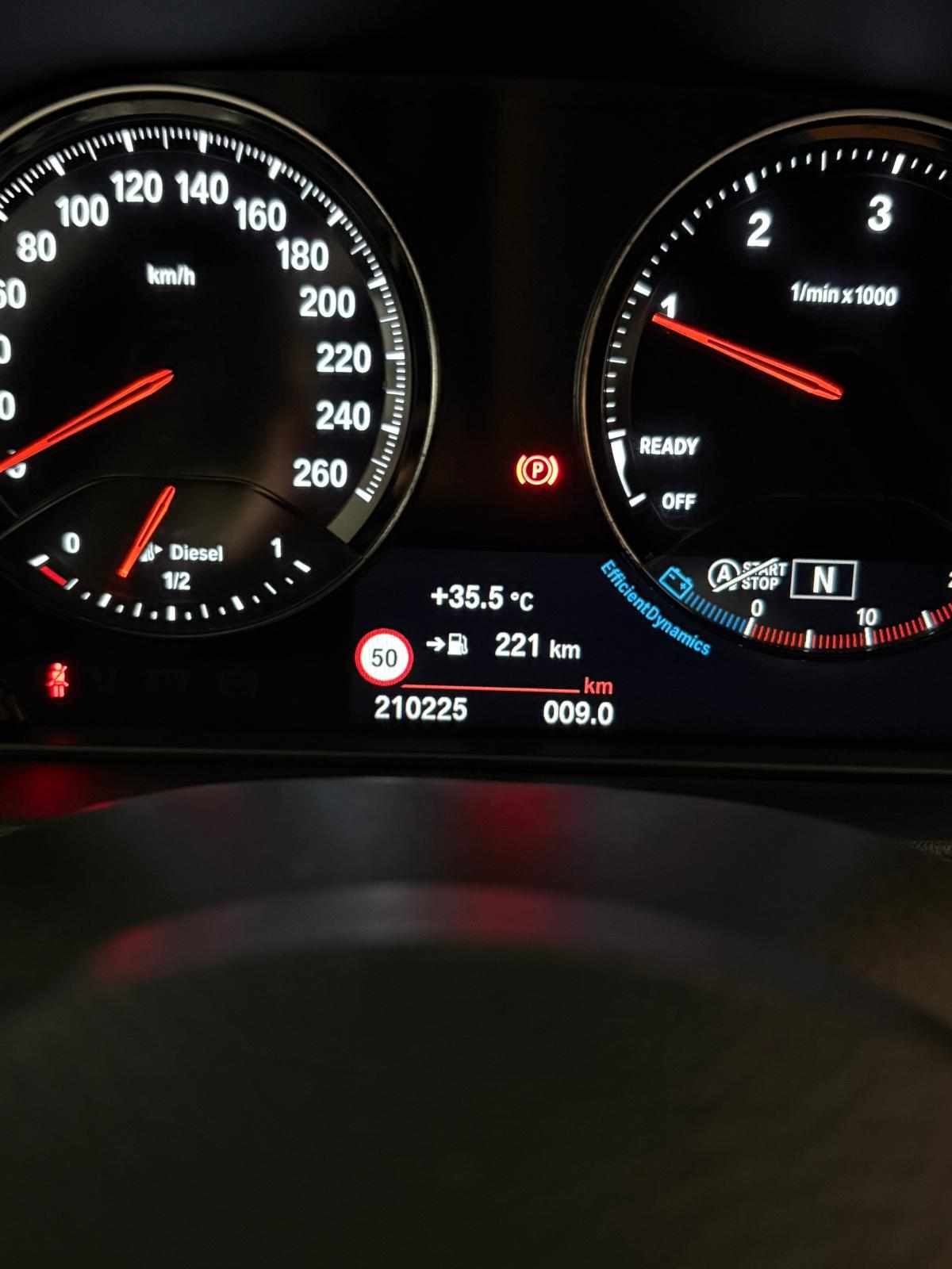 bmw-x1-sdrive16d-2018-diesel-1496cc