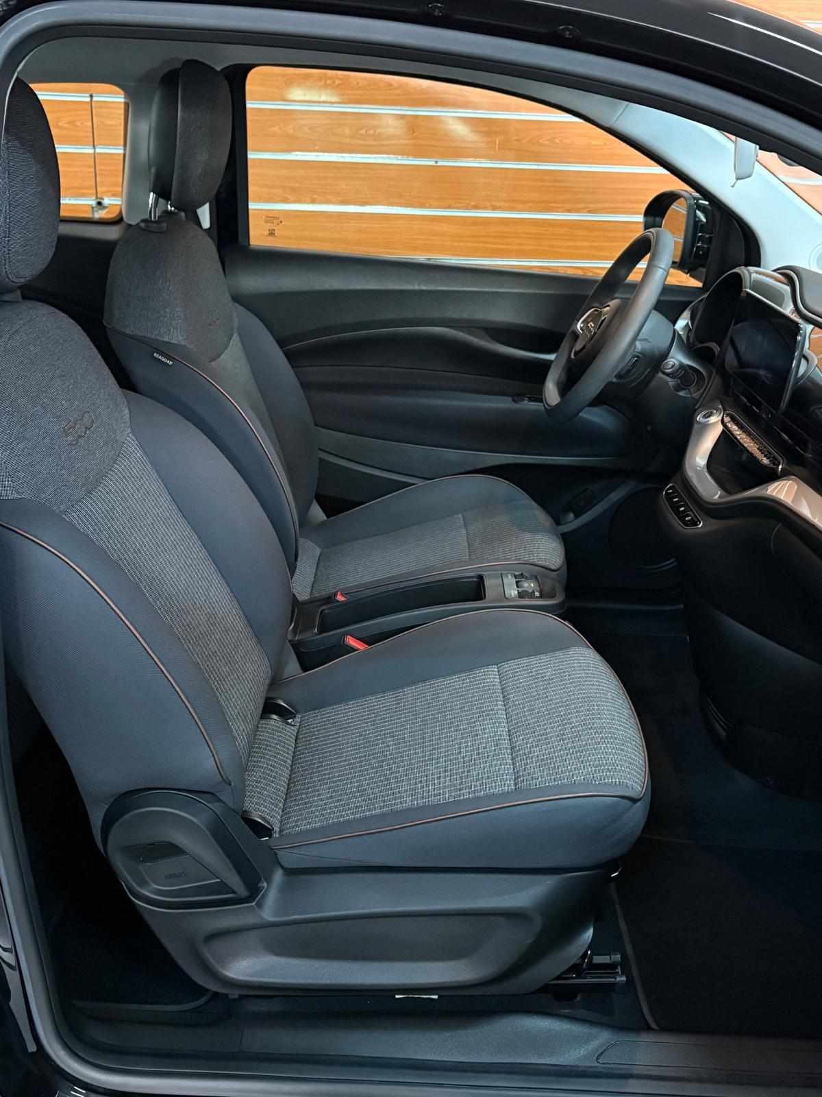 fiat-500e-42-kwh-2021-eletrico