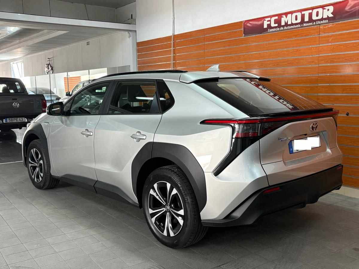 toyota-bz4x-71-4-kwh-2024-eletrico