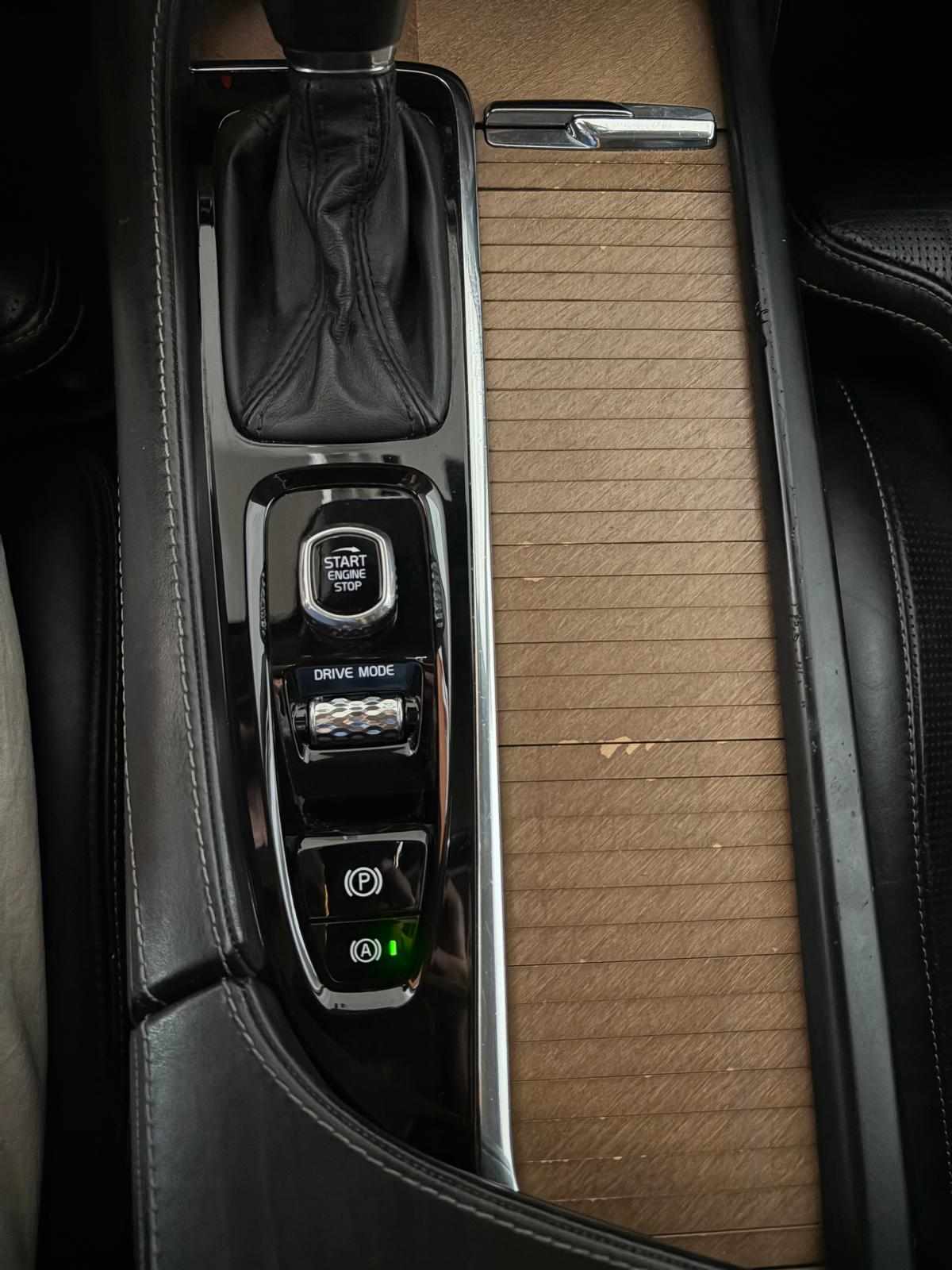 volvo-xc90-2-0-d4-2017-diesel-1969cc
