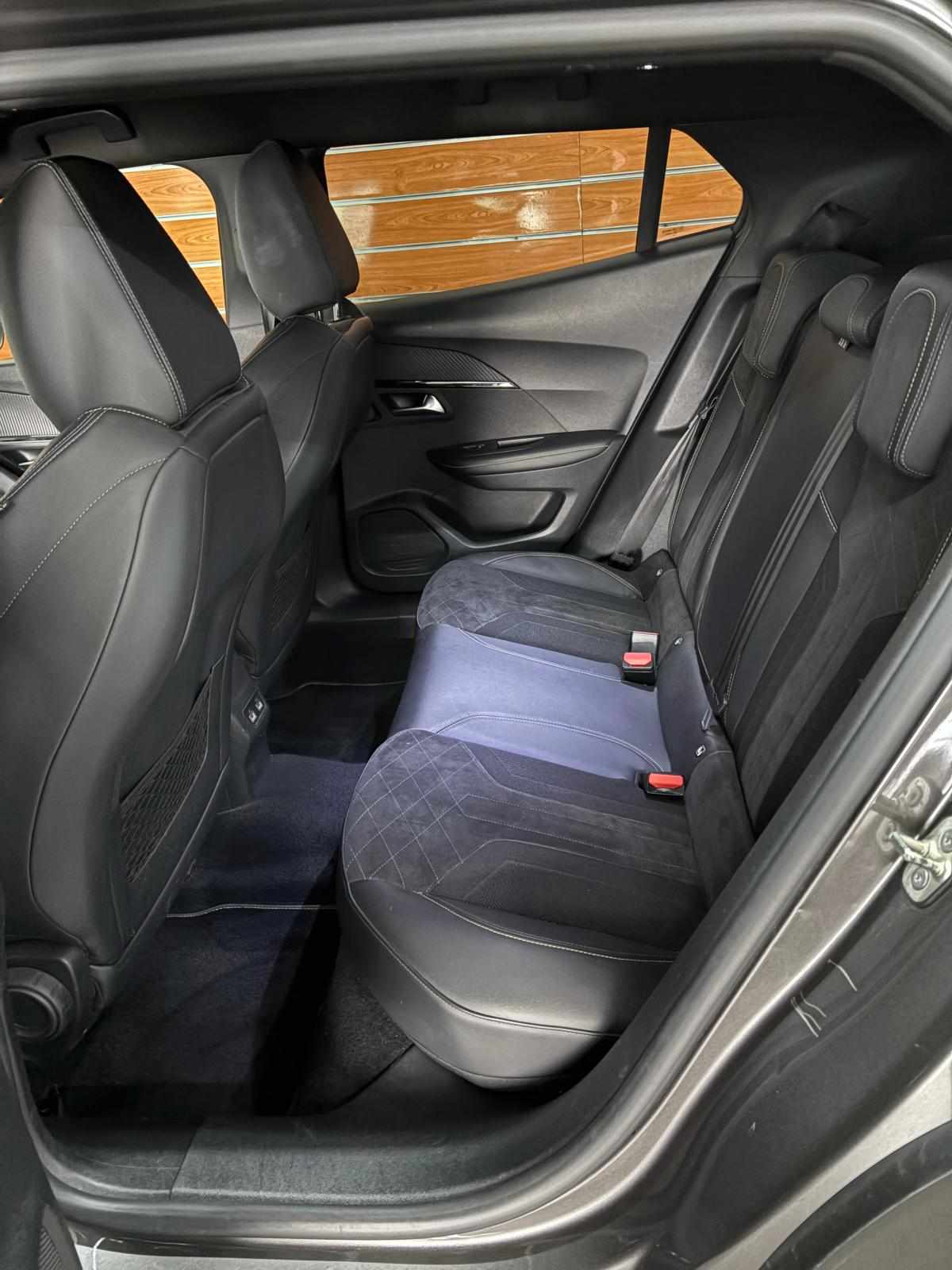 peugeot-2008-1-2-puretech-2021-gasolina-1199cc