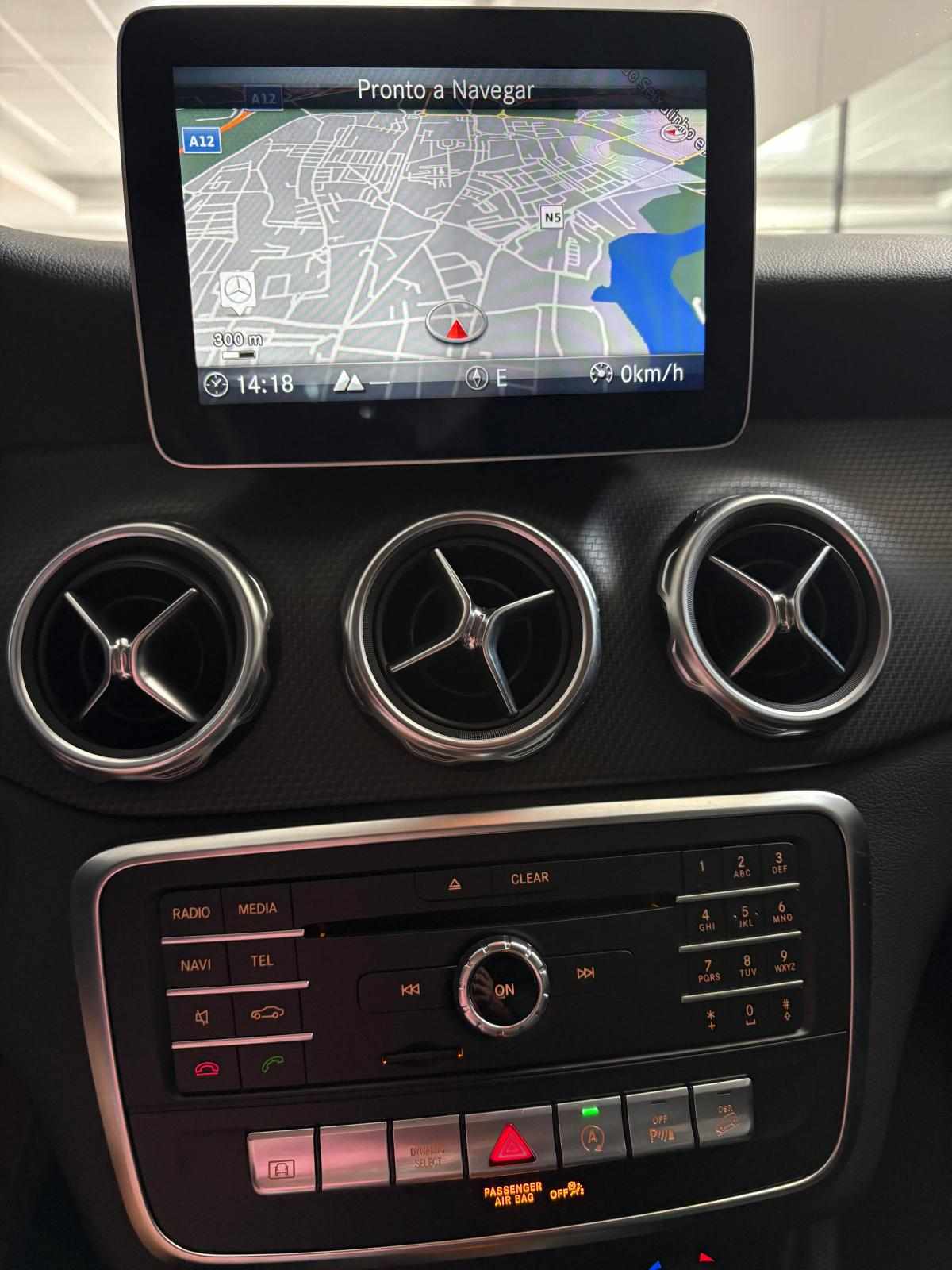 mercedes-benz-gla-220-4matic-2018-gasolina-1991cc
