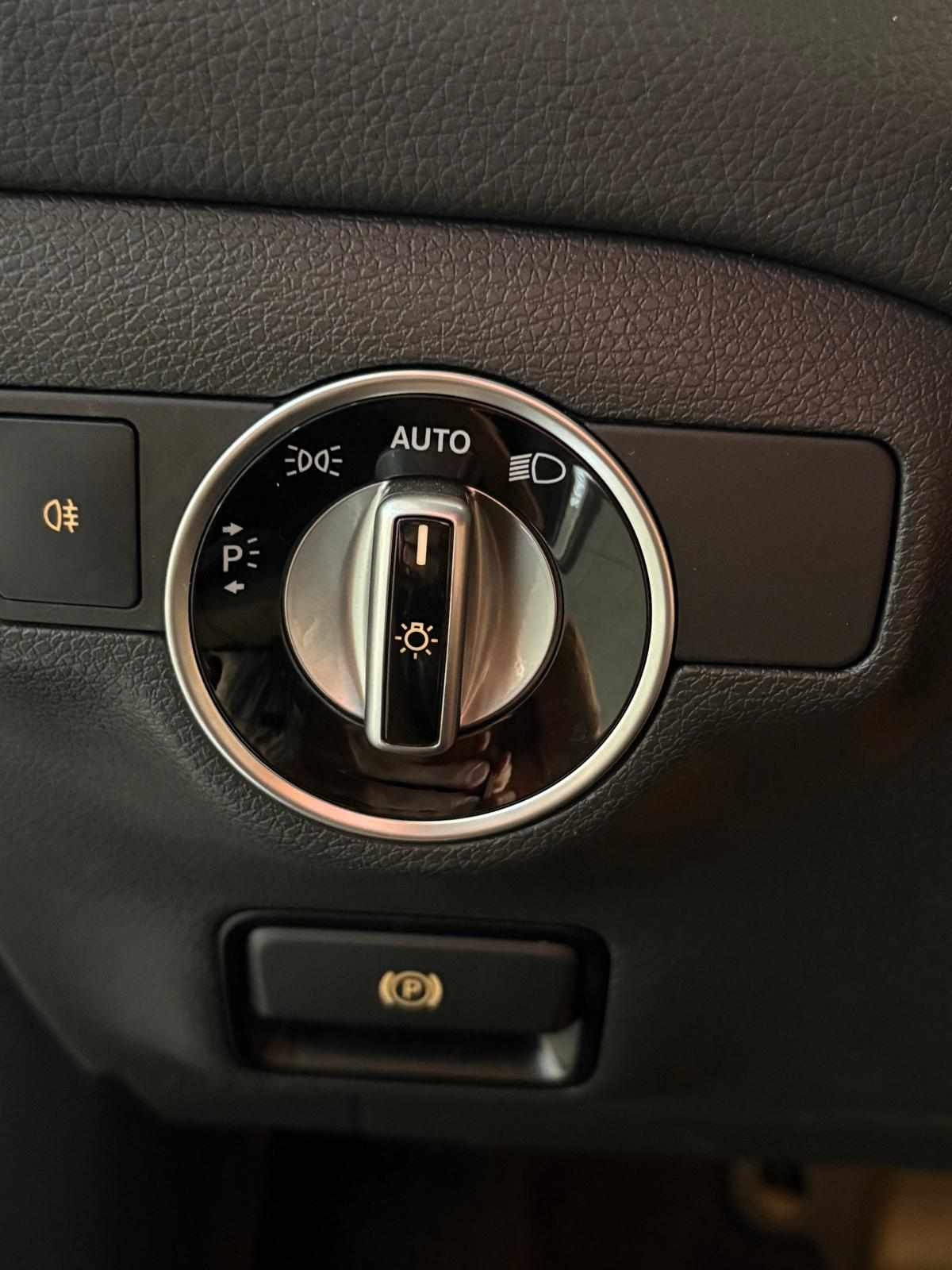 mercedes-benz-gla-220-4matic-2018-gasolina-1991cc