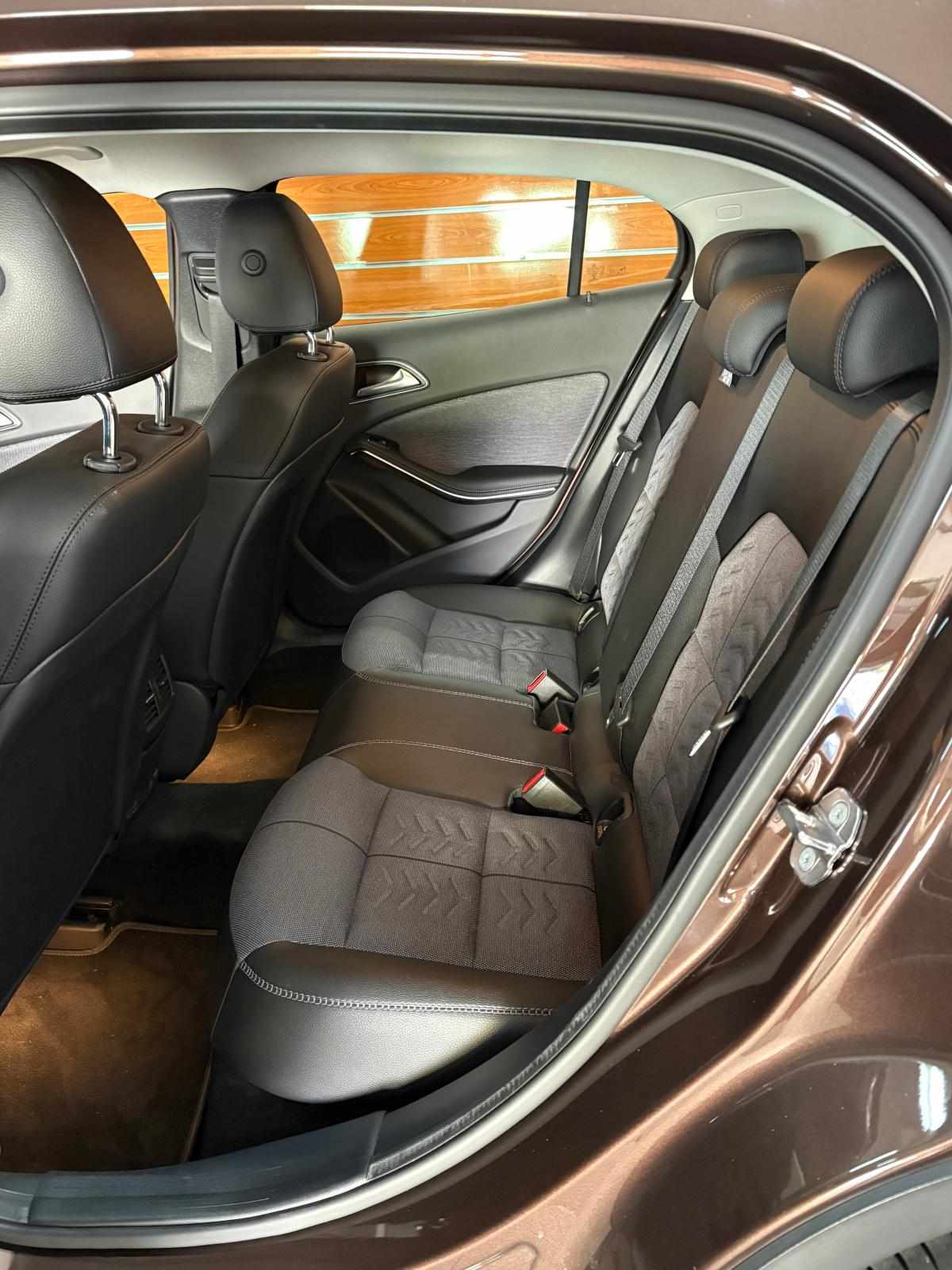 mercedes-benz-gla-220-4matic-2018-gasolina-1991cc