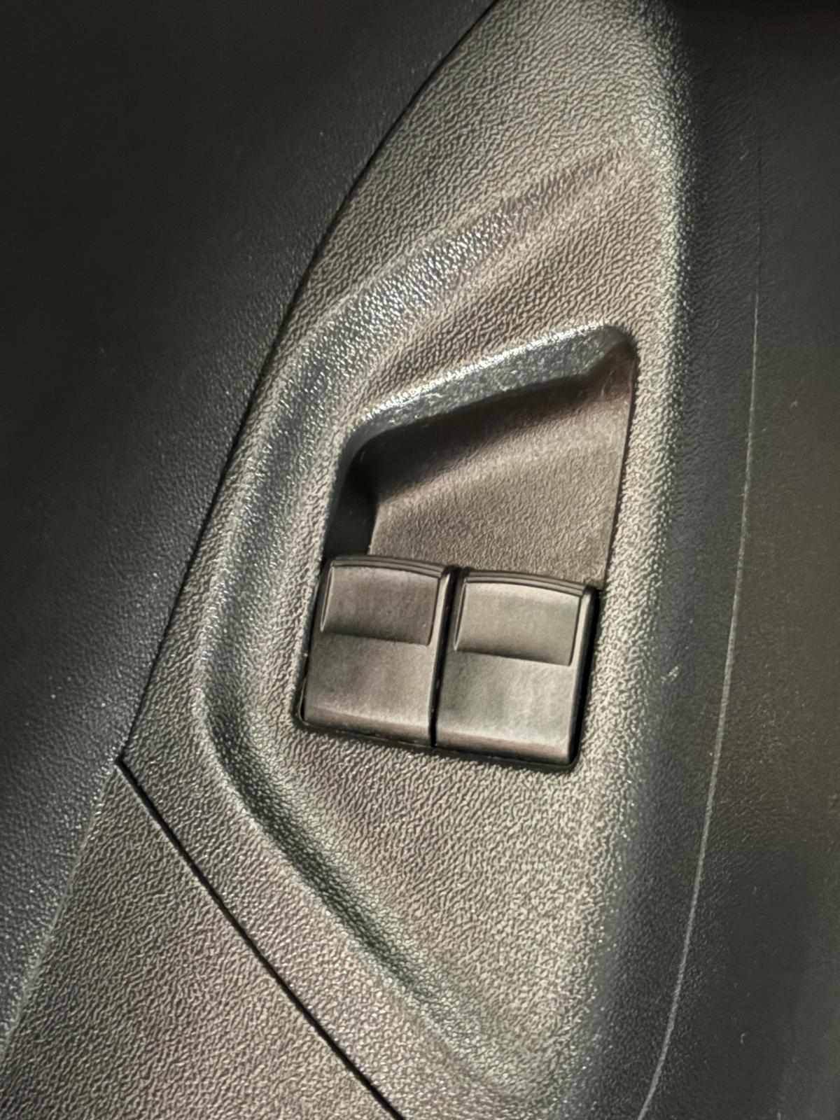 citroen-c1-1-0-2018-gasolina-998cc
