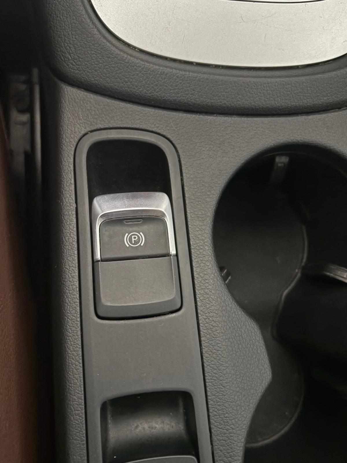audi-q3-2-0-tdi-quattro-2016-diesel-1968cc