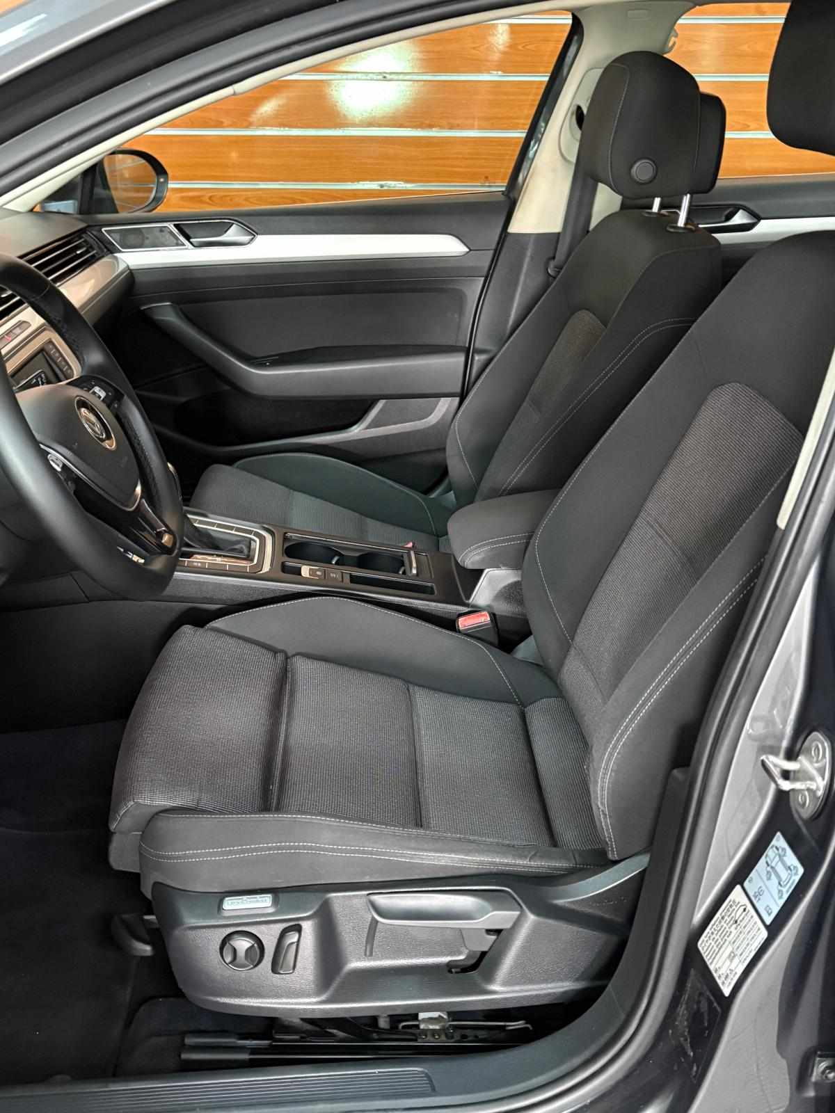 volkswagen-passat-2-0-tdi-bluemotion-2017-diesel-1968cc