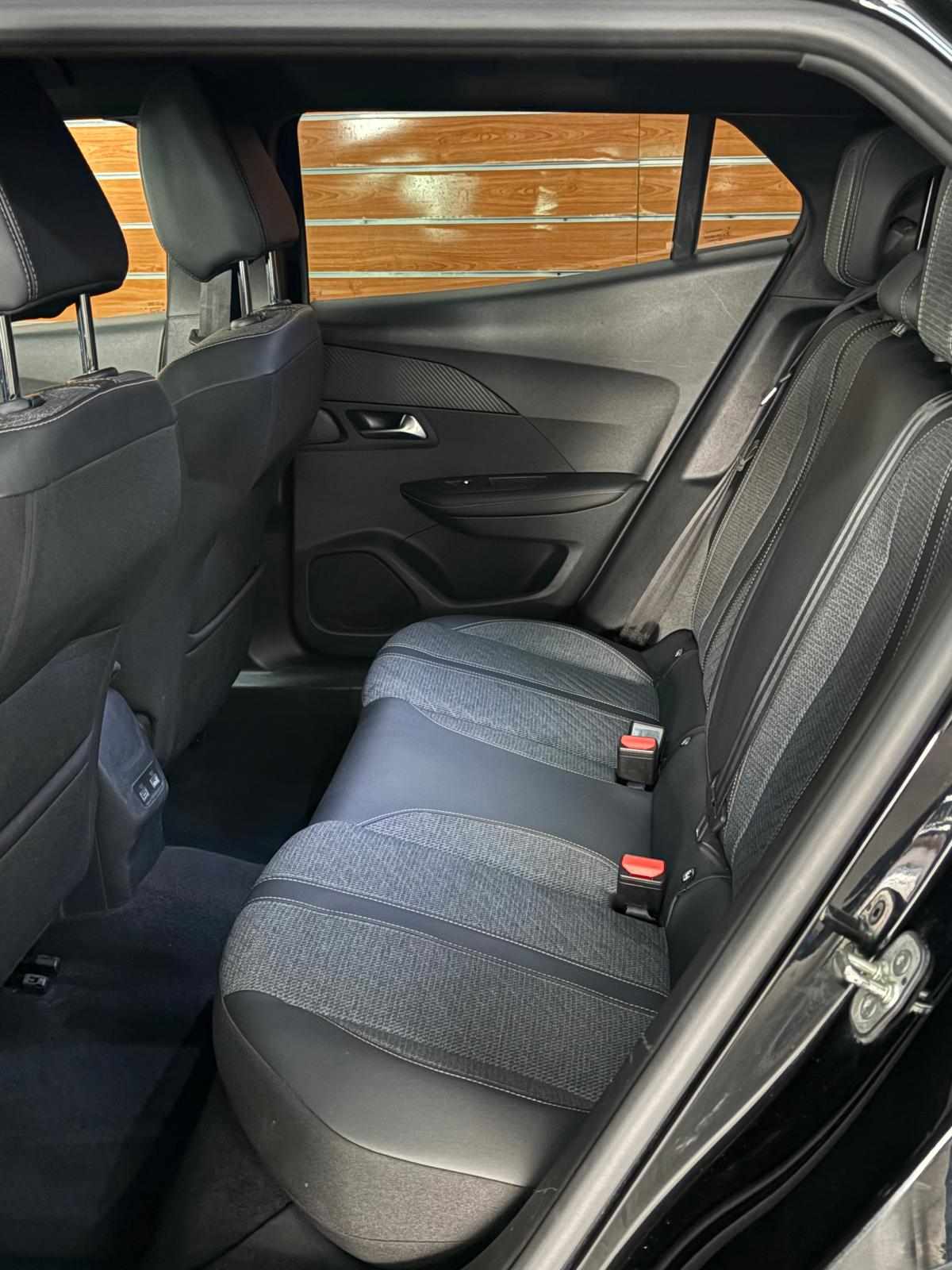 peugeot-2008-1-2-puretech-2024-gasolina-1199cc