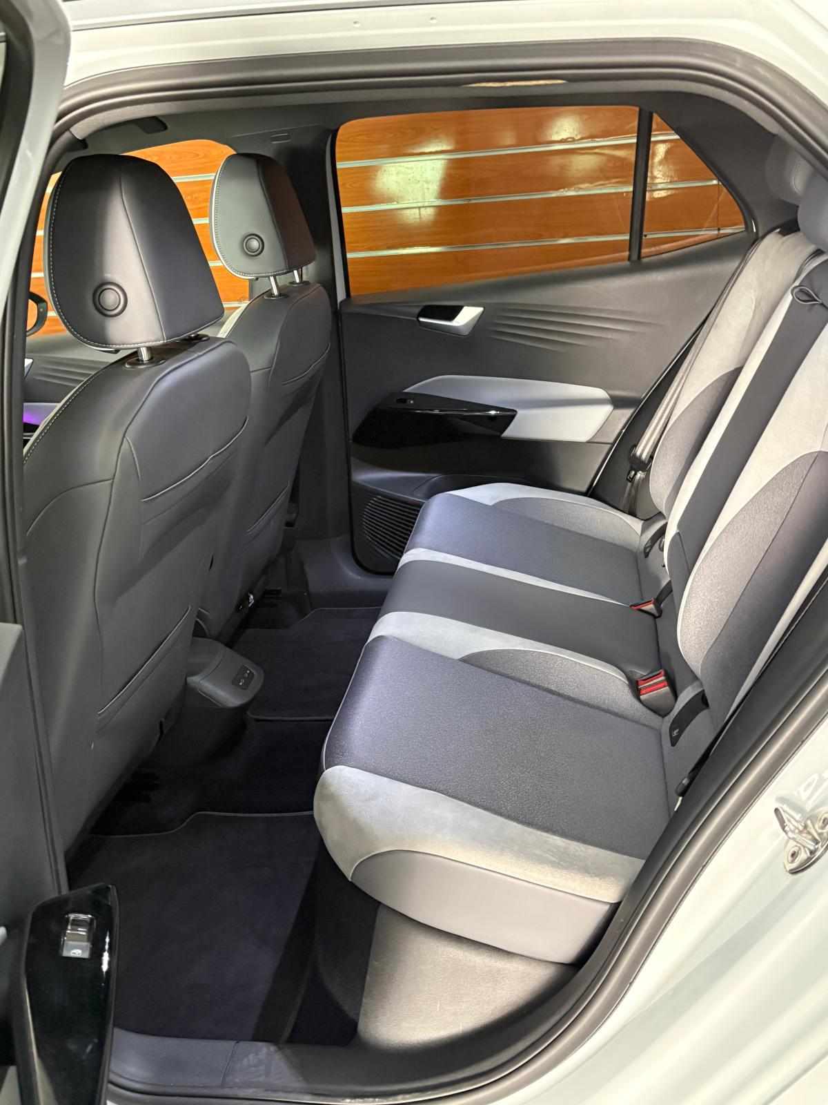 volkswagen-id-3-pro-performance-58-kwh-2021-eletrico