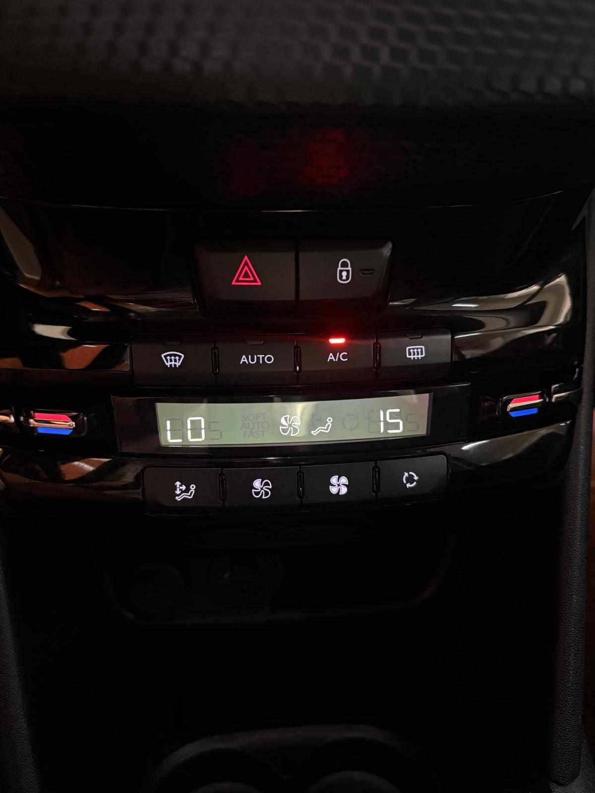 peugeot-208-1-6-bluehdi-2015-diesel-1560cc