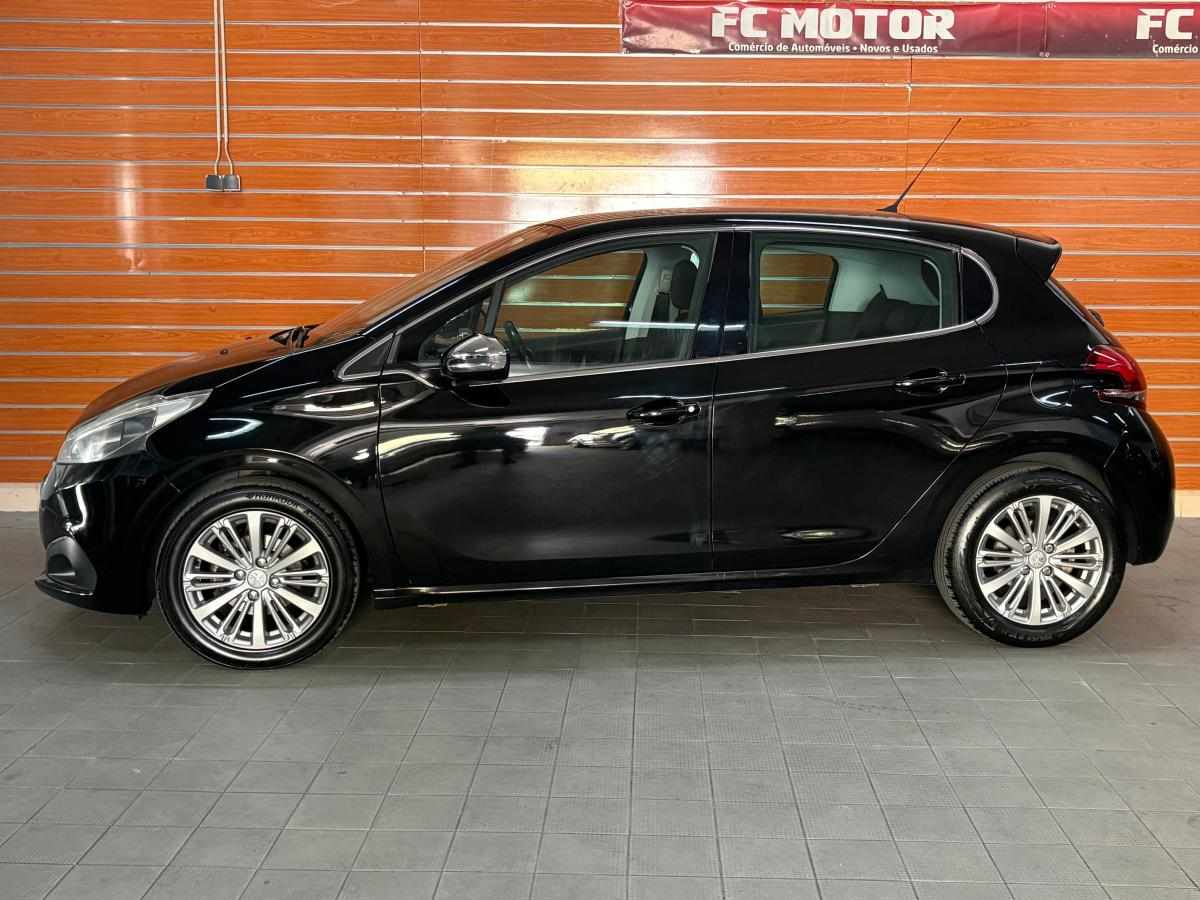 peugeot-208-1-6-bluehdi-2015-diesel-1560cc