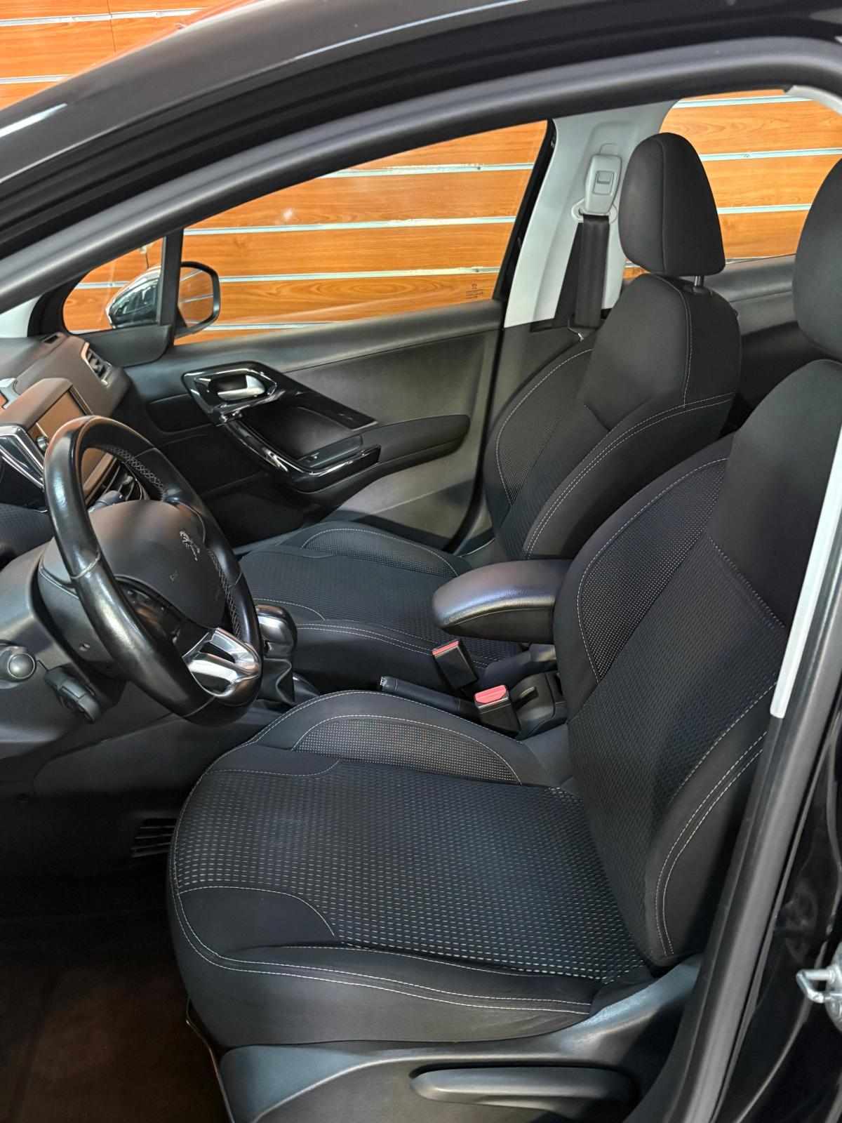 peugeot-208-1-6-bluehdi-2015-diesel-1560cc