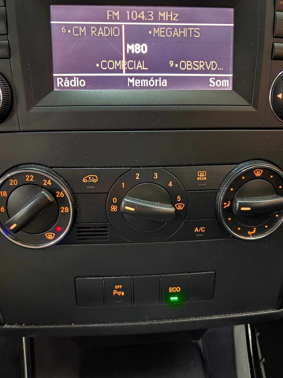 mercedes-benz-classe-a-a-160-blueefficiency-2011-gasolina-1498cc